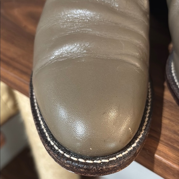 Justin Classic Taupe/Grey Leather Cowboy Boots. Size 7B. EUC! - Picture 7 of 13